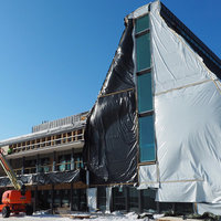Öppna bilden i större format Kyrkan byggs